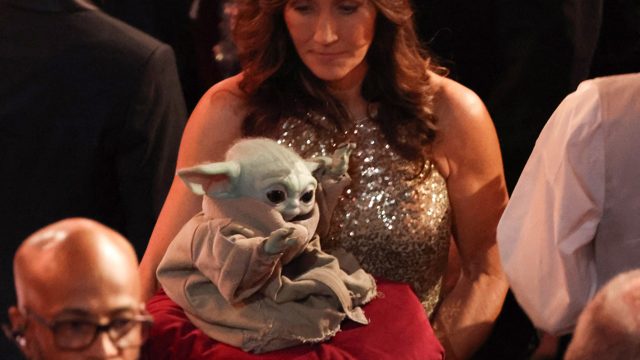 ’Get Away From Him You B***’: Star Wars’ Child Yoda Attended the Oscars, and Featured in a Weird Sigourney Weaver Alien Skit