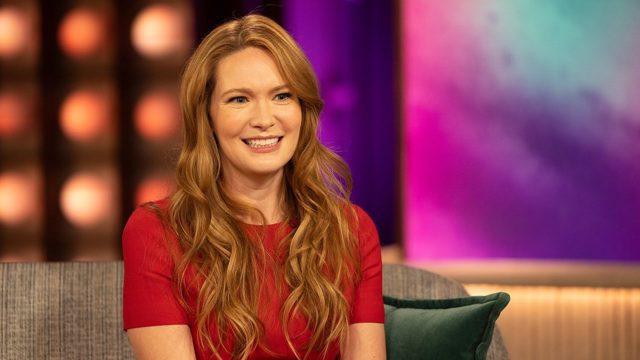 Sarah J. Maas Reveals Again-to-Again New ACOTAR Novels, E-book Six to Arrive in October 2026