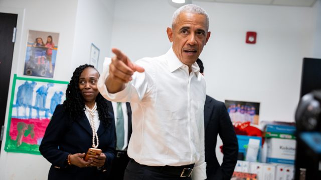 Barack Obama Insists the Authorities Is not Hiding Aliens, and ’It Would Leak’ if They Have been